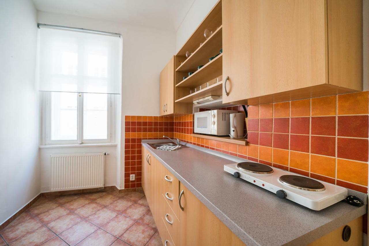 Apartments Pushkin Praha Bagian luar foto